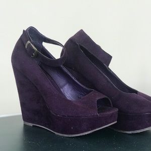Forever 21 Royal Purple Suede High Wedges. Size 8.